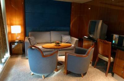 MS Midnatsol Suite