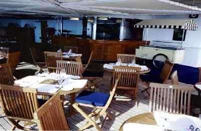 Regatta Waves Grill