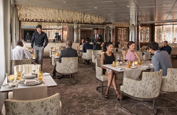 Von Frühstück bis Abendessen - im Luminae speisen Sie immer entspannt und genussvoll