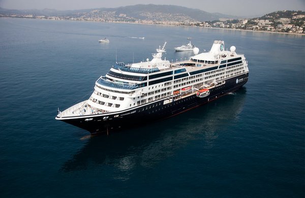Aussenansicht der Azamara Quest