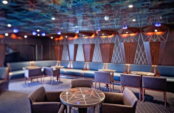 Eine gemüdliche Atmosphäre bietet sich in der Lounge an