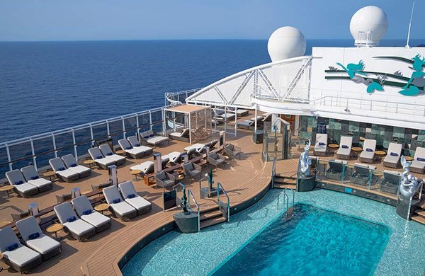 MSC-Seashore,-MSC-Yacht-Club-The-One-Pool