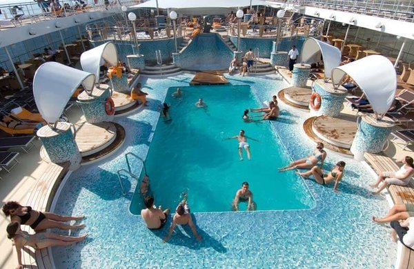 Poolbereich