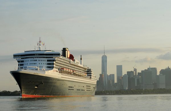 Die Außenansicht der Queen Mary 2