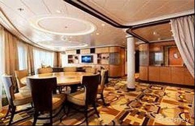 Concierge Royal Suite