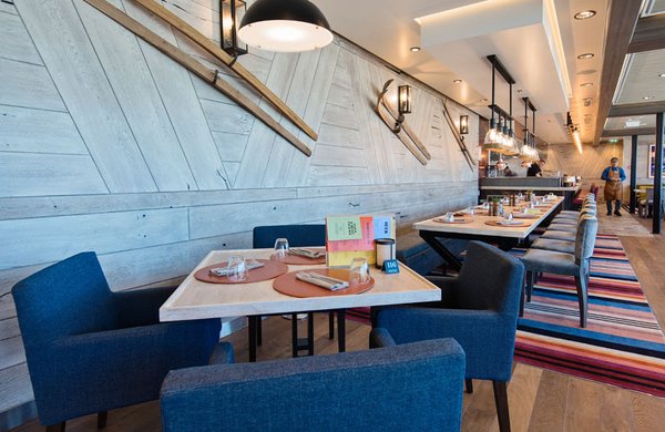 Gemütliche Sitzecke im Restaurant