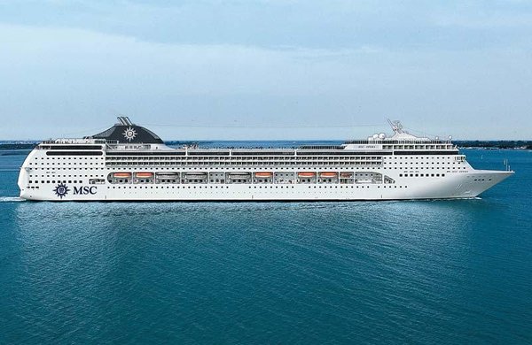 MSC Opera Aussenansicht