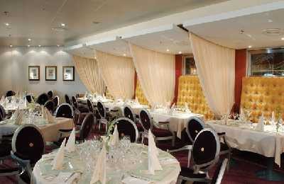 Seven Seas Voyager Latitudes Restaurant