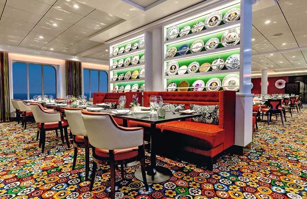 Das Atlantik Restaurant teilt sich zwischen Atlantik Mediterran...