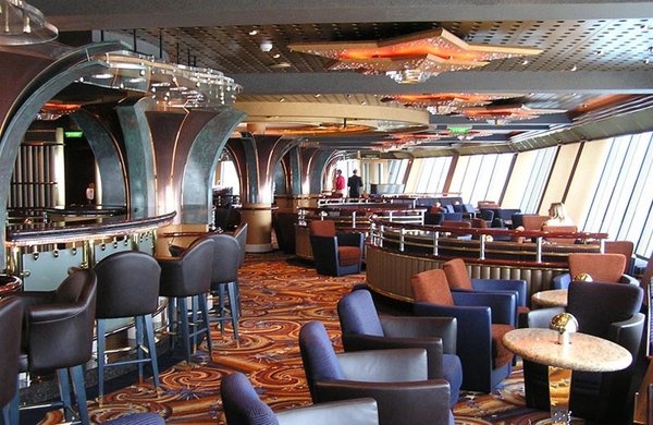 Machen Sie im Skywalkers Nightclub die Nacht zum Tage