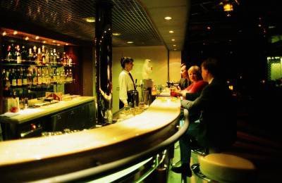 MS Richard With Bar