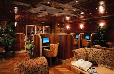 Carnival Miracle Bibliothek_Internetcafe