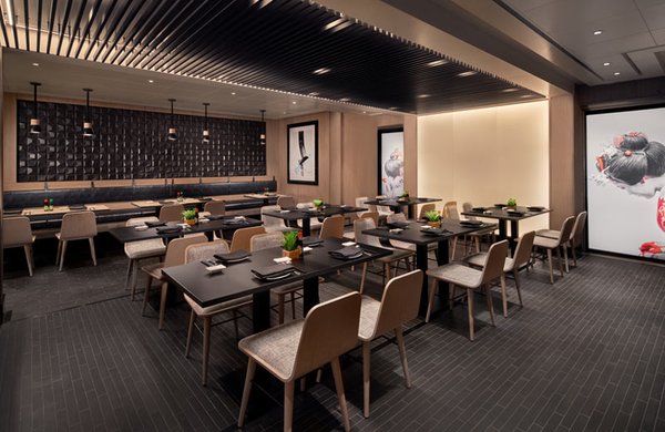 Im Silk Restaurant werden asiatische Spezialitäten angeboten