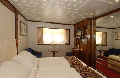 Paul Gaugin Oceanview Stateroom with Porthole