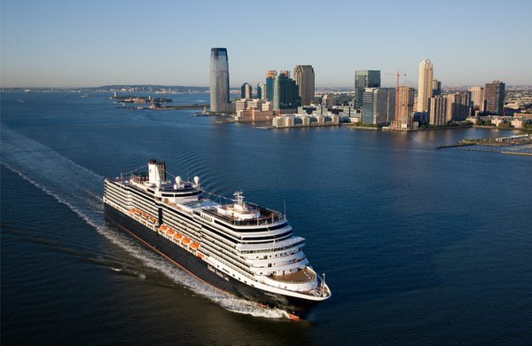 Eurodam – Die Außenansicht der MS Eurodam