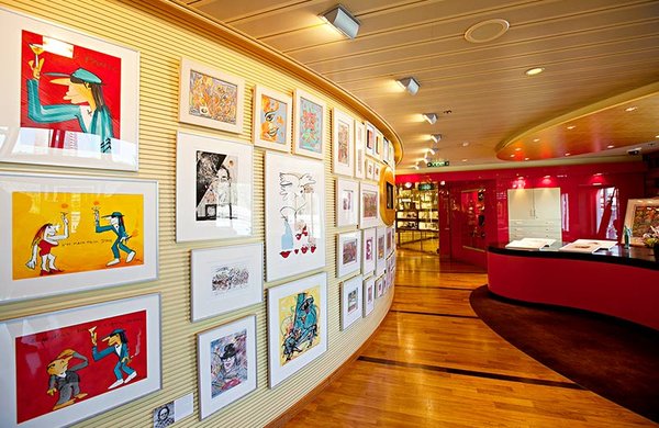 Kunstgenuss in der bordeigenen Galerie