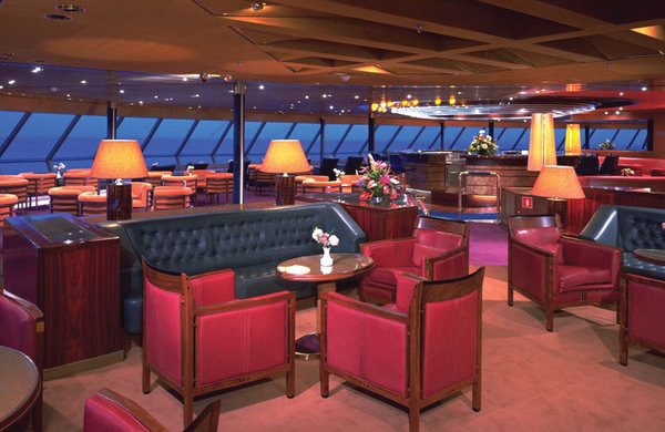 Lassen Sie den Abend in einer der gemütlichen Lounge ausklingen
