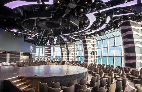 MSC-Grandiosa,-Carousel-Lounge