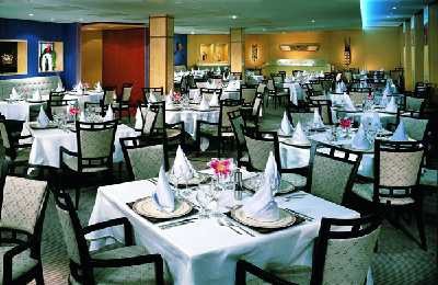 Seven Seas Mariner Latitudes Restaurant