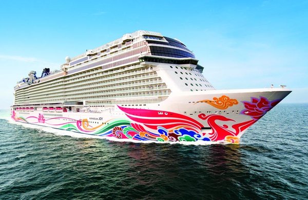 Norwegian Joy – Aussenansicht des Schiffes