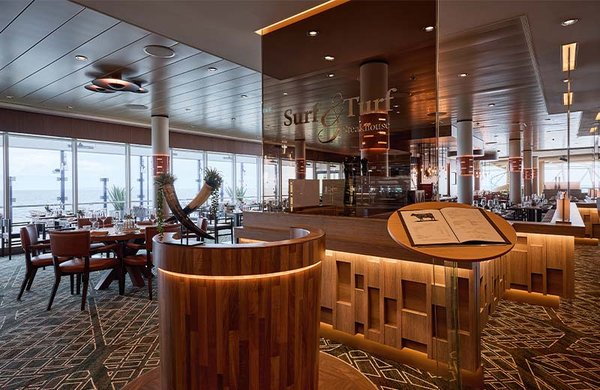 Mein-Schiff-7, Surf-Turf