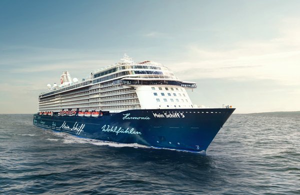 Mein Schiff 5 – Aussenansicht des Schiffes