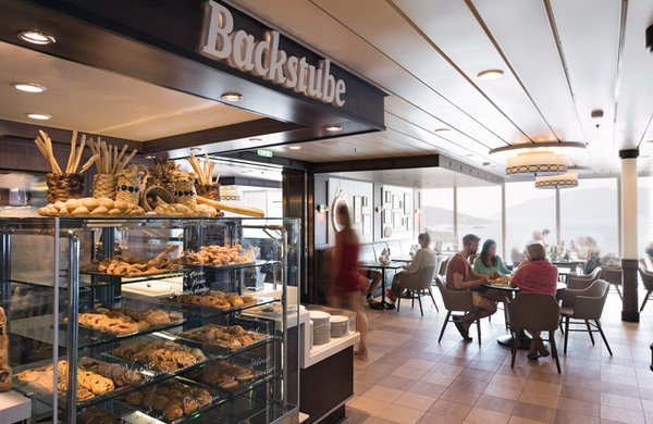 In der Backstube werden leckere Gebäcke angeboten