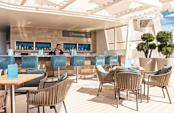 Der ideale Platz für einen leckeren Kaffee oder einen coolen Sundowner