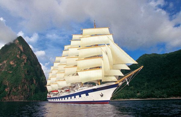 Die Außenansicht der Royal Clipper