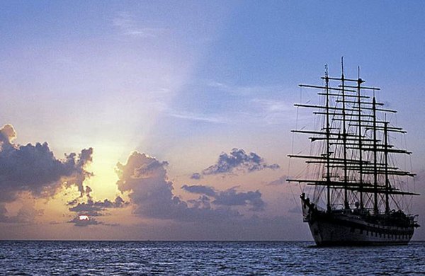 Das Schiff ist zurzeit das einzige 5-Mast-Vollschiff